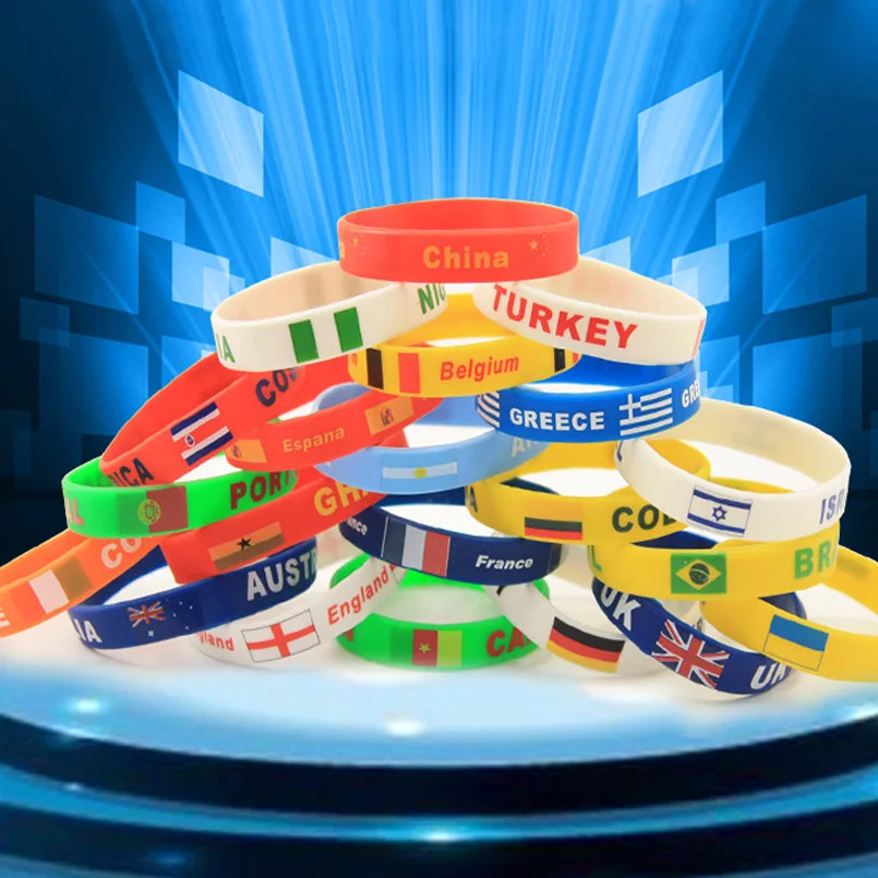 عشاق سوار 2018 روسيا كأس العالم العلم الوطني لكرة القدم مروحة اكسسوارات سيليكون سوار إمدادات التشجيع هدايا