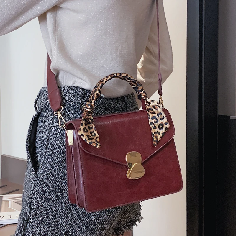

Fashion Leopard Top Handle Bags Lock Women Handbag Pu Leather Small Flap Bag Designer Crossbody Bag Evening Clutch Lady Hand Bag