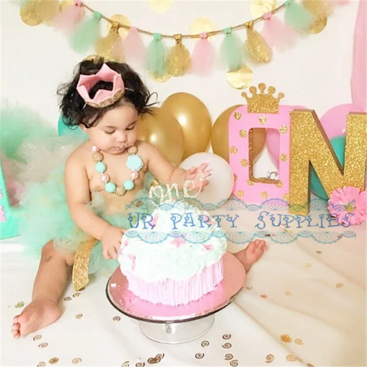 20161111-One Cake Topper (1)