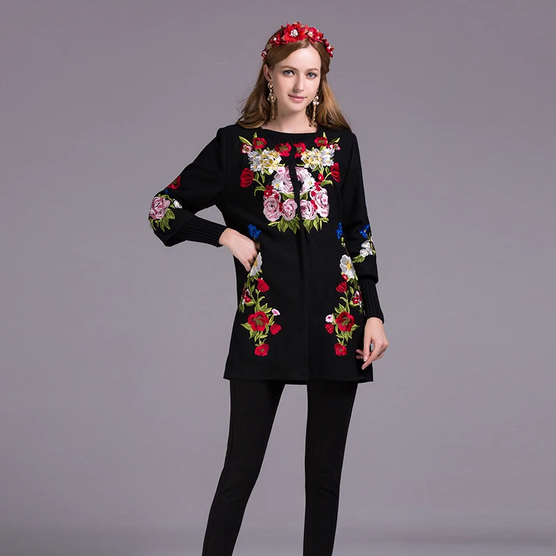 Fashion Coats 2018 New Autumn Winter 3/4 Sleeve Covered Button Flower Embroidery Women High Quality Casual Black Coat