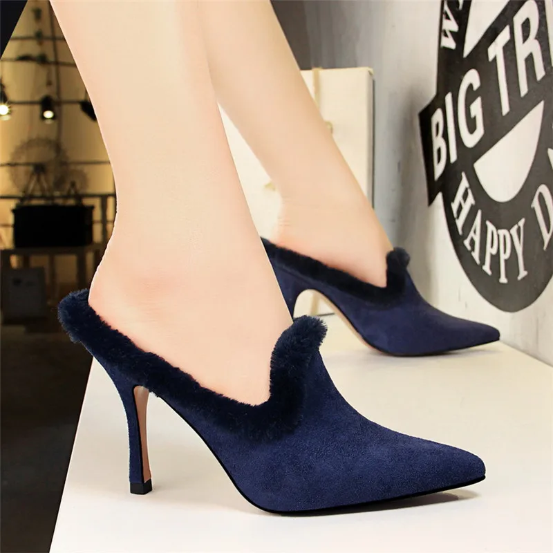 

EOEODOIT Women Mules Slippers Pumps Slip On Pointed Toe High Stiletto Heels Faux Fur Pumps 2018 Autumn Winter Casual Party Shoes