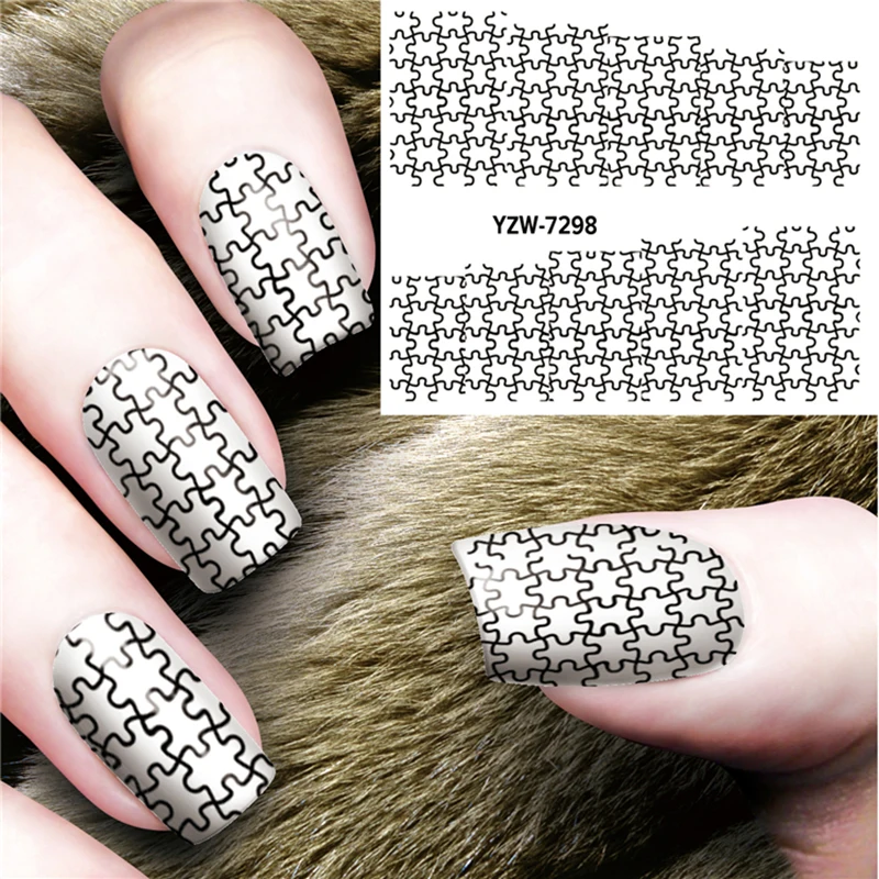 

Moon Star Feather Pattern Nail Sticker Adhesive Lot Temporary Tattoo Fingernail Sticker Black White Design Silder Nail Art Tools