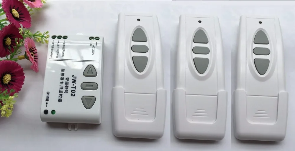 

Wireless Remote Control + 433MHz 3*remote Front Controller for Electric Projector Screens Electric Curtains/Tower garage door