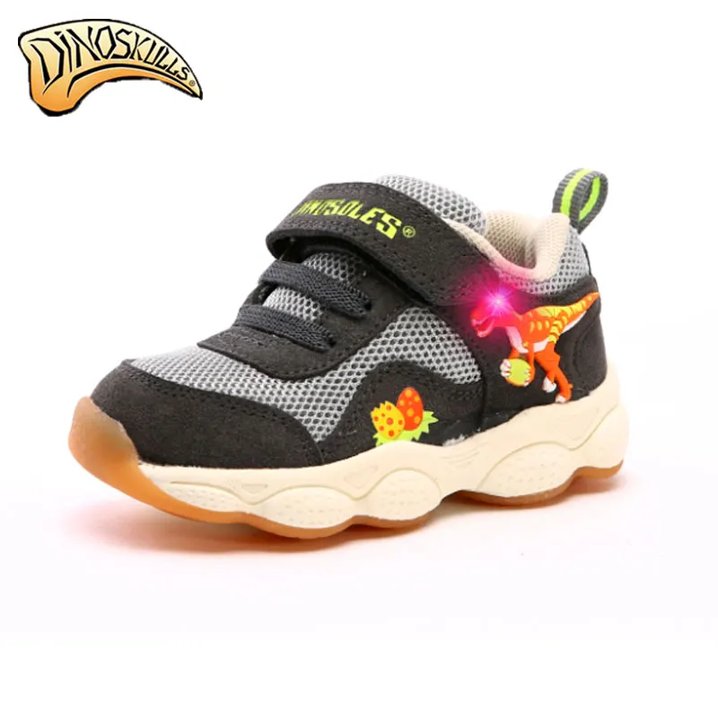 

Dinoskulls Kids Boys Sneakers LED Light Up Children's Shoes 3D Dinosaur Mesh Breathable Baby Boy Trainers Srping Toddler Shoes