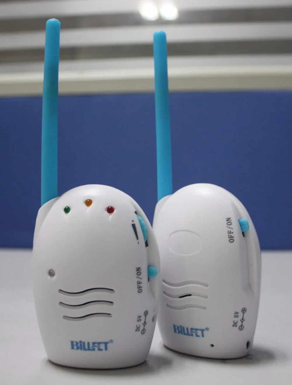 imágenes para 2015 Crystal Clear 2.4 GHz Wireless Audio Digital Baby Monitor Detector Cry Niñera Niñera De una vía de Intercomunicación de Radio imágenes para 2015 Crystal Clear 2.4 GHz Wireless Audio Digital Baby Monitor Detector Cry Niñera Niñera De una vía de Intercomunicación de Radio