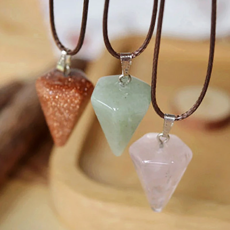 

Lucky Energy Rose Crystal Aventurine Goldstone Cone Necklaces Imitation Bullet Stone Hexagon Prism Women Fashion Hippie Jewelry