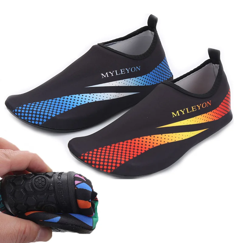 Flames Print Quick Dry Water Shoes Lightweight Anti slip Swimming Aqua Socks Mutifunctional