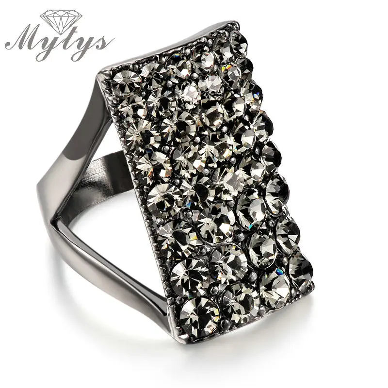

Mytys Grey Color Crystal Pave Setting Square Ring Retro Metal Wholesale Fashion Rings for Women R727