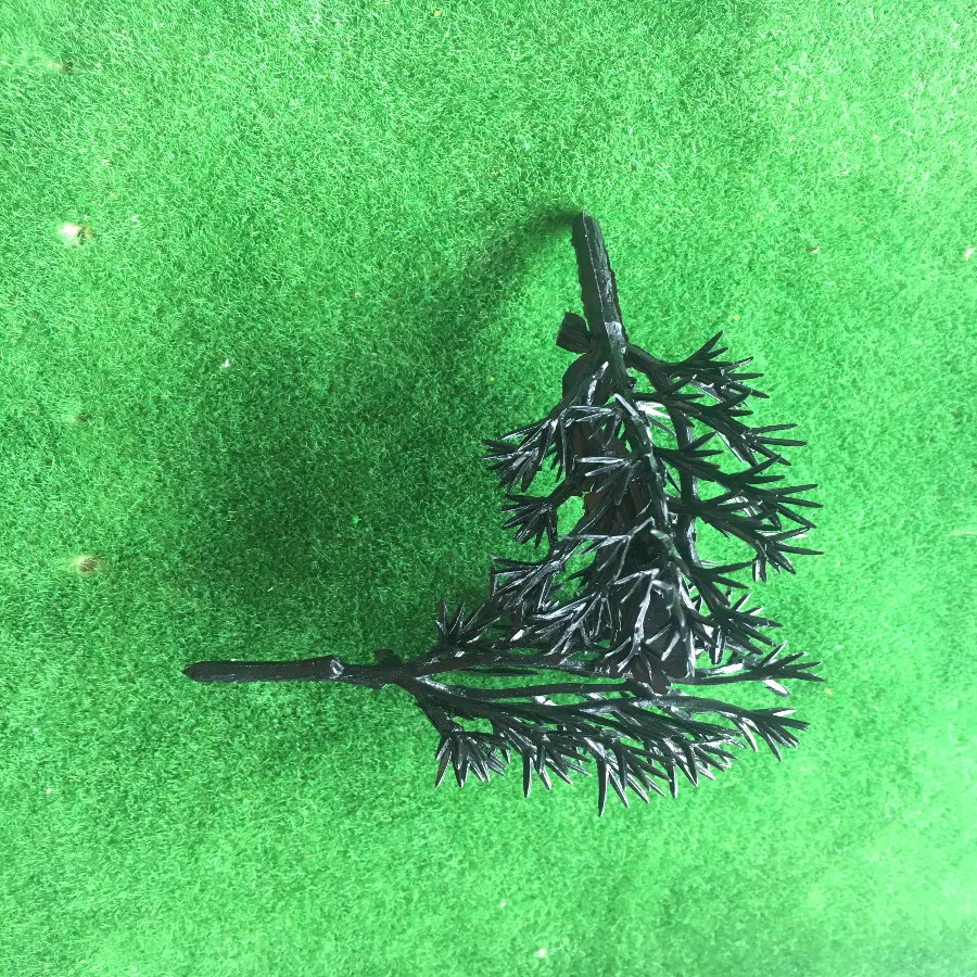 model tree arm (81)