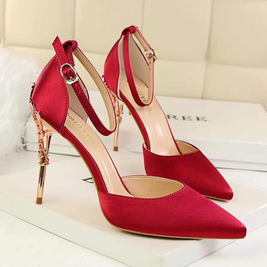 Г. Модные женские босоножки на высоком каблуке, резные металла Туфли-лодочки с острым носком и пряжкой на лодыжке туфли на высоком каблуке летние женские модельные туфли для вечеринок - Цвет: Бордовый