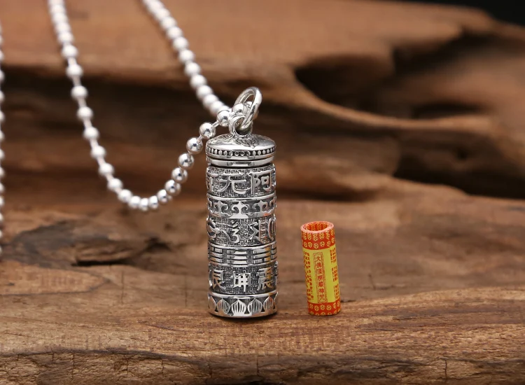 pendant0535f