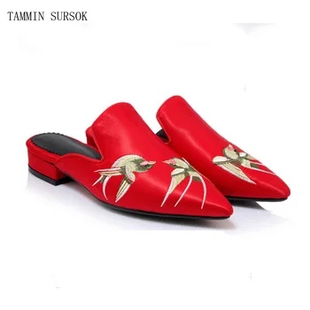

New Style Fashion Embroidery Satin Low Heel Pointed Toe Women Slippers Plus Size 34-43 Free Shipping