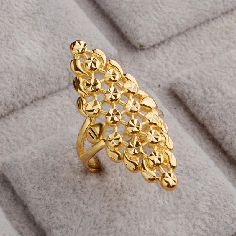 Jei 2017 Fashion Jewelry Wedding Promise Ring Yellow Gold Color Jei 2017 Fashion Jewelry Wedding Promise Ring Yellow Gold Color Whole Price For Women Men Luxurious Hollow Design In Rings From Accessories