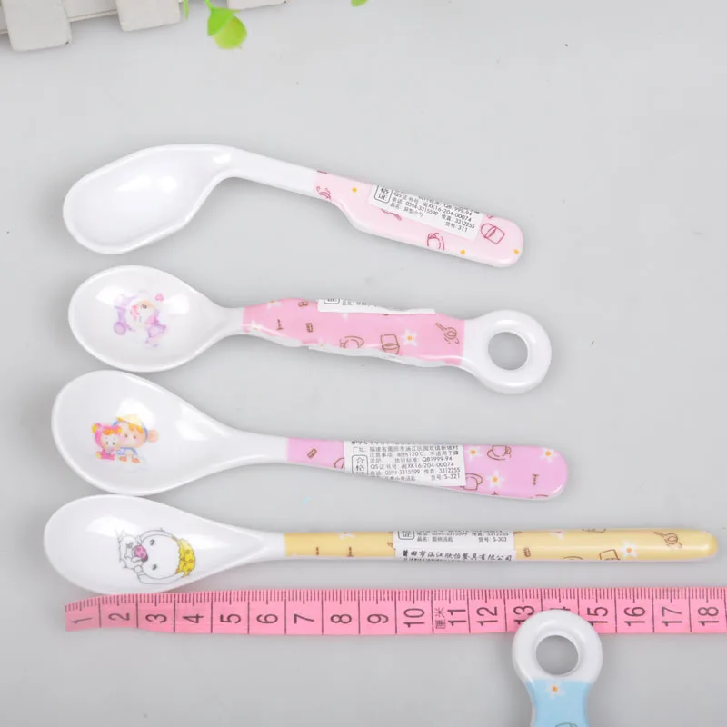 

Solid Feeding Utensils Spoon,4 styles baby elbow spoon, safe tableware combination, Baby Feeding Spoon Feeder