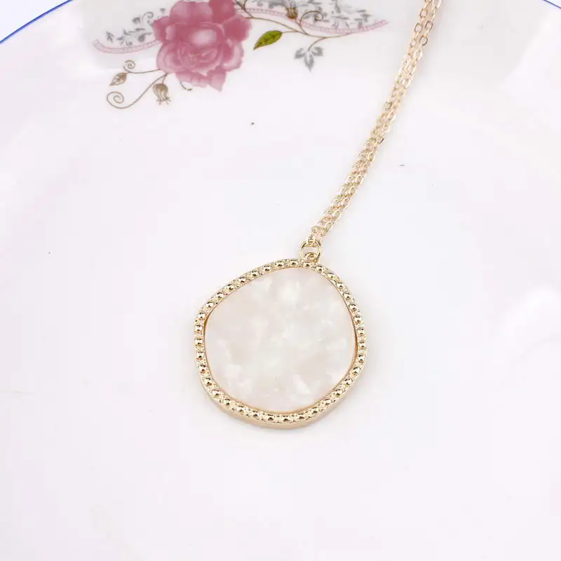 Beige (1)