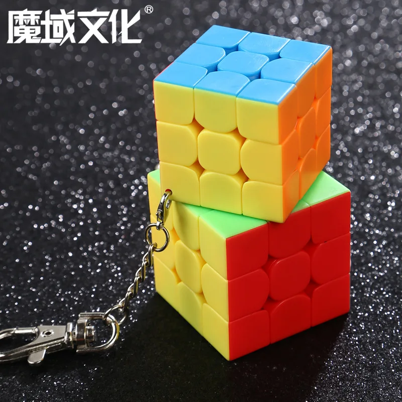 9044085460_1867845399