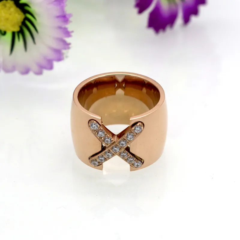 Wedding rings finger rings fashion rings engagement rings fashion ring stainless steel rings metal rings cross rings for Women