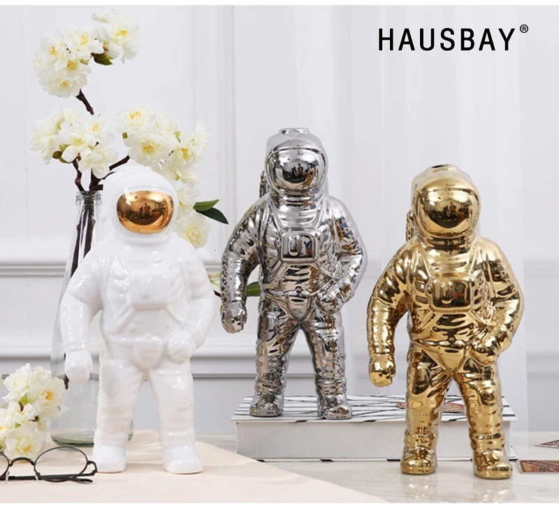 

Sculpture Astronaut Fashion Vase Creative Gold White Silver Modern Ceramic Cosmonaut Ornament Model Home Decorations TS019