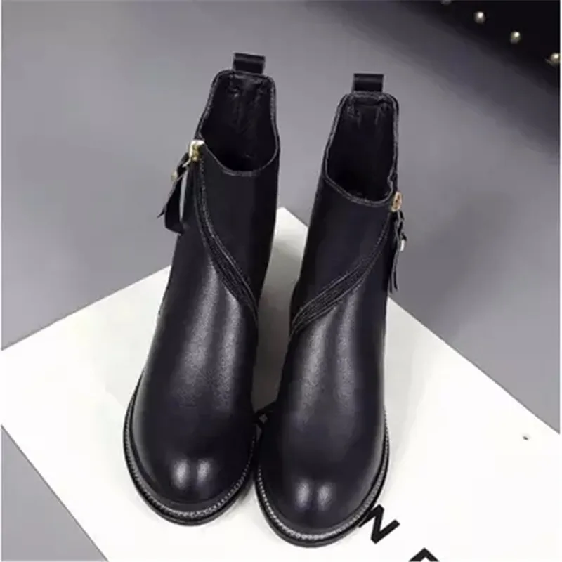 womens flat bottom boots