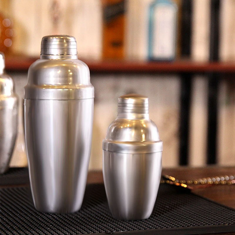 Stainless Steel Cocktail Shaker Cocktail Mixer Wine Martini Drinking Boston Style Shaker Party Bar Tools 250/350/550/750ml Stainless Steel Cocktail Shaker Cocktail Mixer Wine Martini Drinking Boston Style Shaker Party Bar Tools 250/350/550/750ml