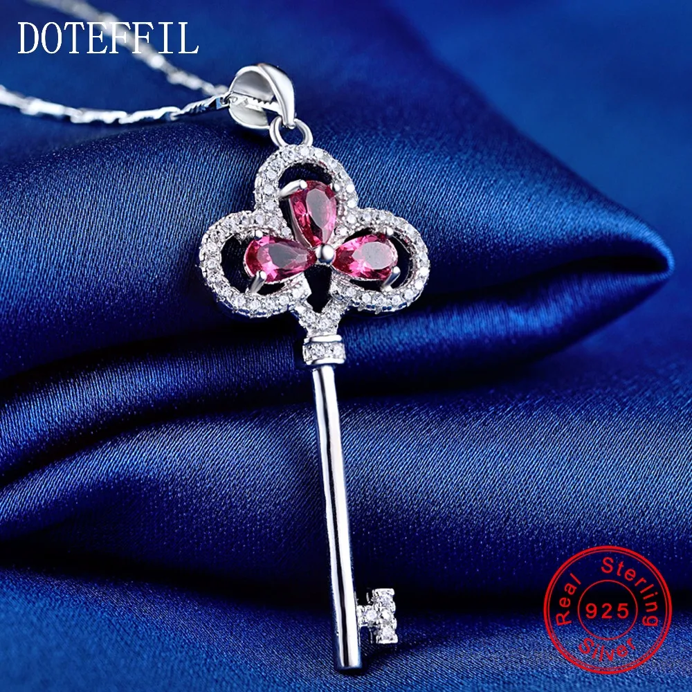 people's key necklace