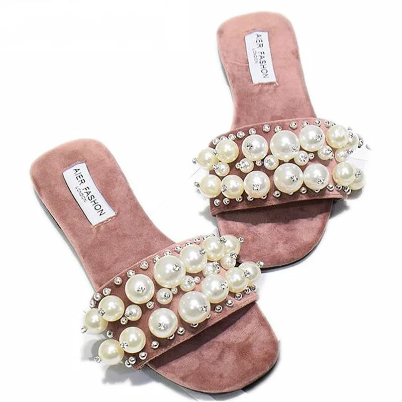 

New Women Pearl Beach Shoes Flat Woman Sandals Summer 2019 Woman Shoes Lady Fashion Slippers Luxury Shoe Women Designers Slipper