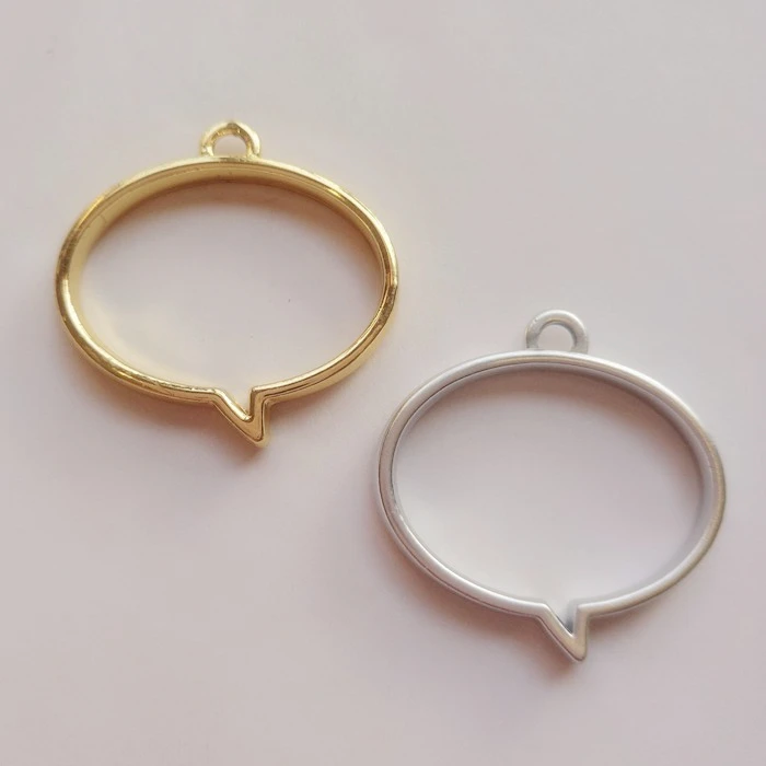 

GLADZGT 10 pcs/lot Dialog box shape Metal Frame Pendant Gold Charm Bezel Setting Cabochon Setting UV Resin Charms