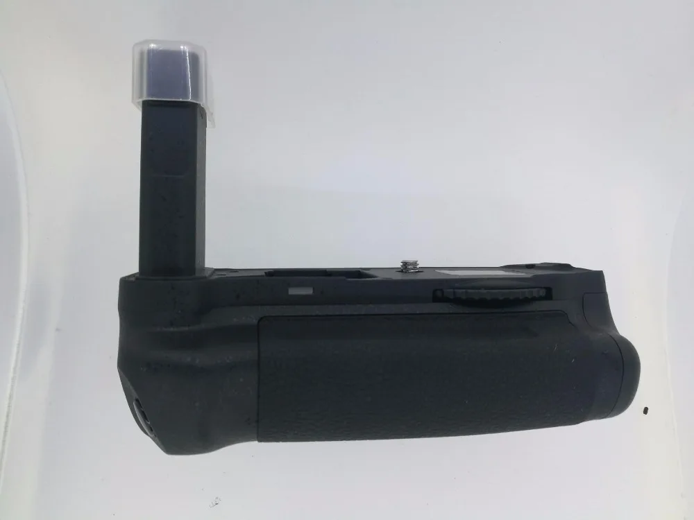 

Vertical Battery Grip for Nikon DF Camera work with EN-EL14a Battery