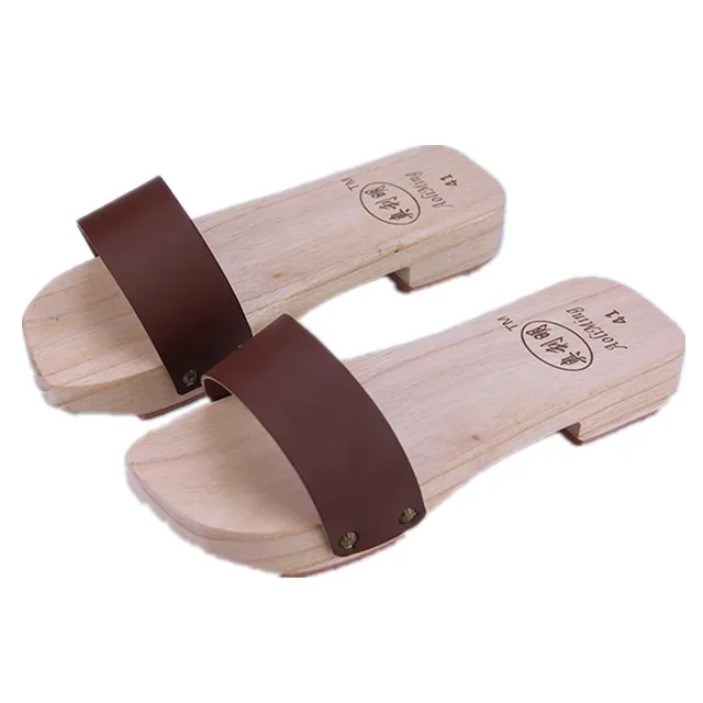 2018 Summer women Sandals Japanese Clogs Geta Wooden Slippers Cosplay Women Bench Geta Flat 