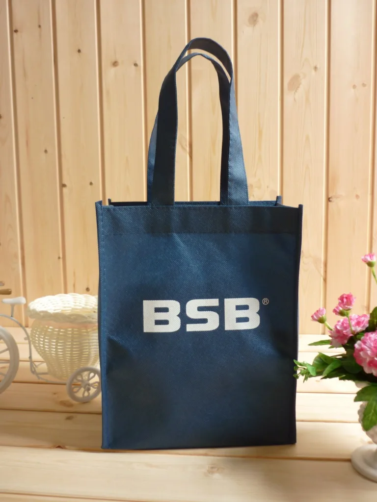 

Factory custom eco-friendly bag non woven 30*40*8 CM own size workable for us too