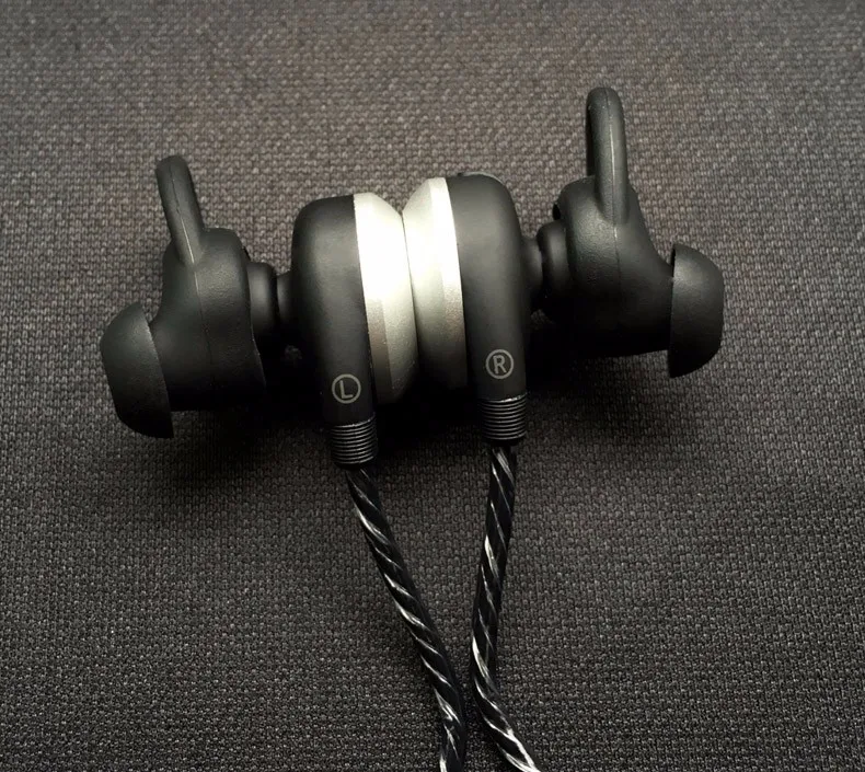 bluetooth earphone 2