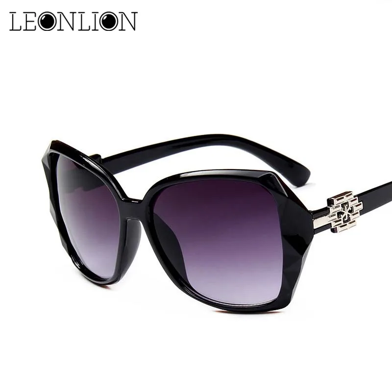 

LeonLion 2018 Fashion Big Frame Sunglasses Women Brand Designer Gradient Lens Driving Sun glasses Black Red White Leopard Tea