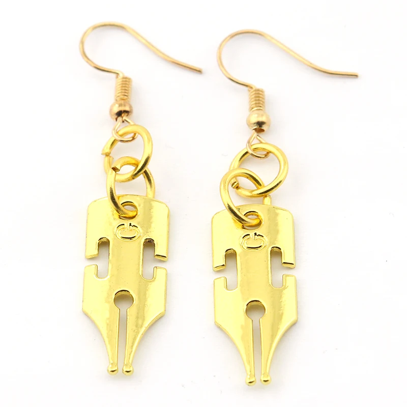 

Hot Anime JoJos Bizarre Adventure Cosplay Rohan Kishibe Metal Earrings Ear Stud Jewelry Fans Collection Otaku Gift Props