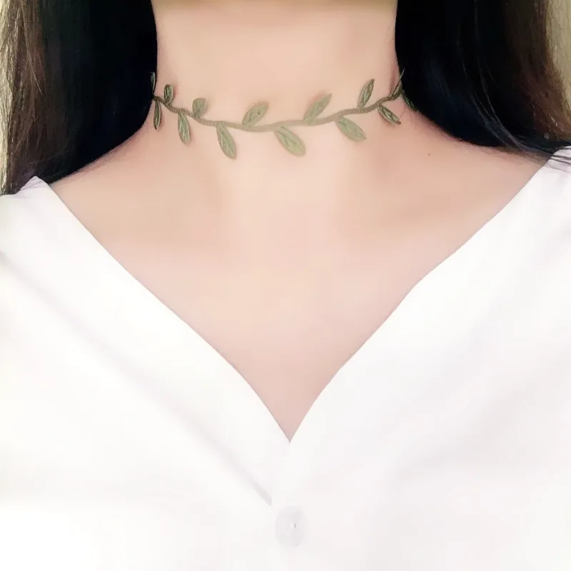 

Doreen Box New Fashion Fabric Green Leaf Choker Necklace For Women Wedding Party Club Short Clavicle Chain Simple Jewelry