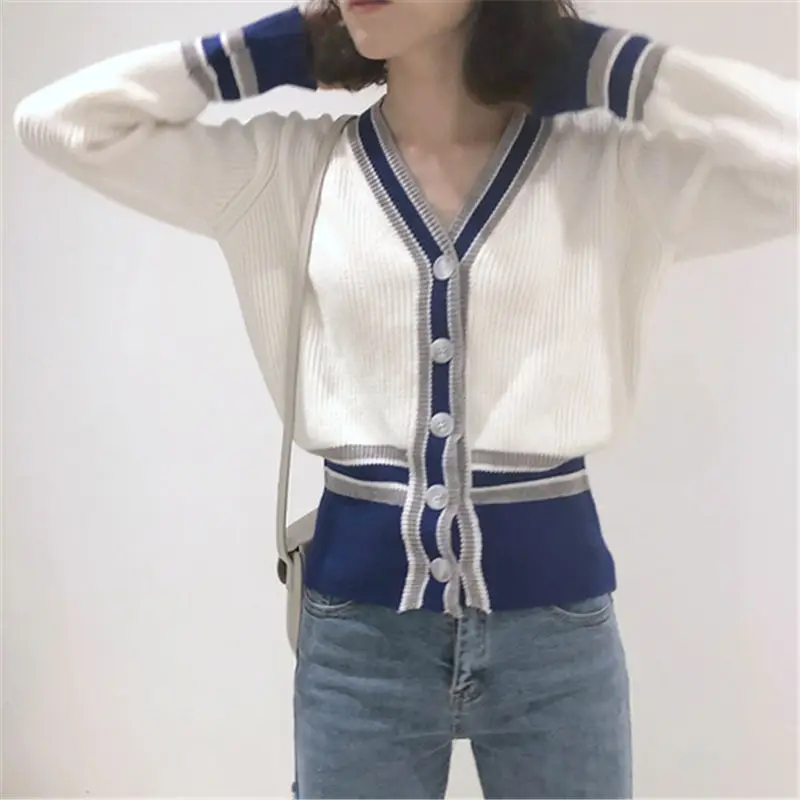 

Hzirip Knitted Sweater 2018 Autumn Winter New Wild Fashion Female Tops Warm Soft Loose Cardigan Casual Sweaters Patchwork Full