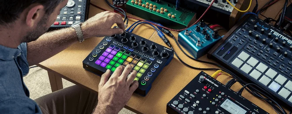 Novation Chain Groove Box синтезатор MIDI Контроллер барабанная машина электронная музыка хит колодки DJ сценический секвенсор synth sampler