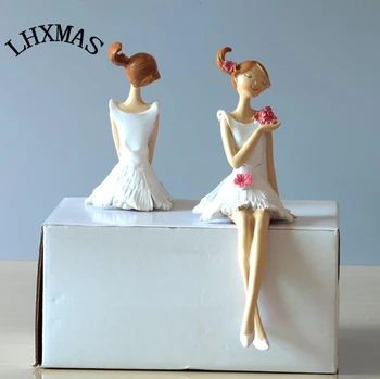 

2pcs/set Creative Resin Doll Beautiful Girl Ornaments Fairy Garden Figurines Wedding Gift Home Decoration E417