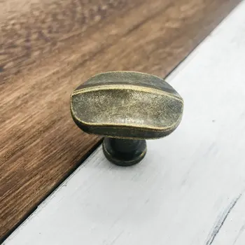 

8pcs Antique Furniture Handle Vintage Drawer Cabinets Knobs and Handles Door Cupboard Handles Kitchen Pull Furniture Fittings