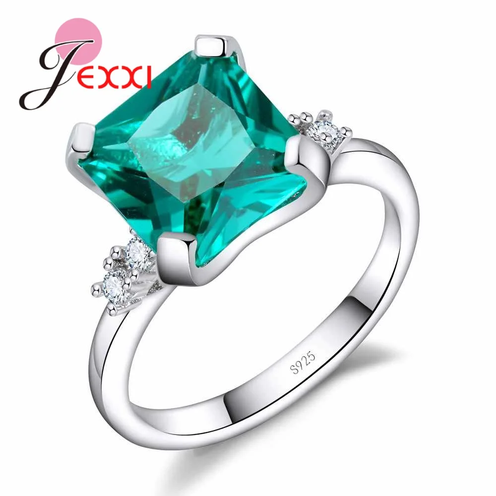 

Princess Cut AAA Green CZ Birthday Stone Jewelry 925 Sterling Silver SilverWedding Rings For Women Lover Gifts Cgristmas Party