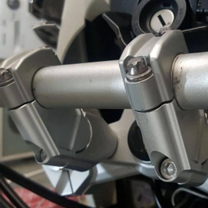 

For Bmw F800Gs Gt 2008-2017 F800 Gs Adv Adventure 2014 2015 2016 2017 Handle Bar Clamp Raised Extend Handlebar Mount Riser