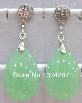

lady's green. agate tear drop bless happiness earrings