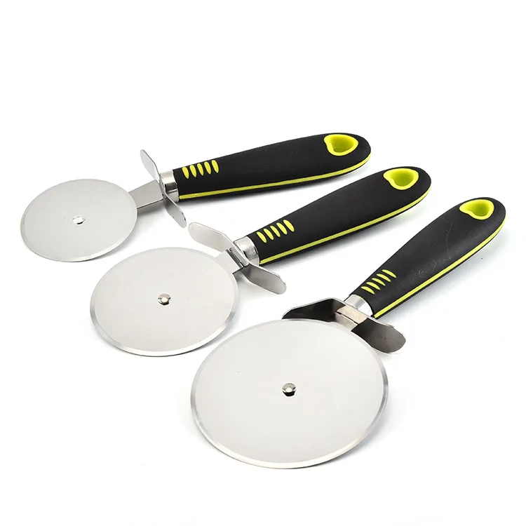 1 Pc Round Pizza Cutter Stainless Steel 3 Sizes Handle Pizza Knife Cutter Pastry Pasta Dough Kitchen Baking Tools High Quality