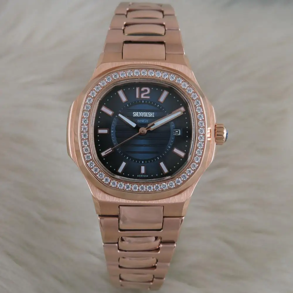 

WG05350 Mens Watches Top Brand Runway Luxury European Design Quartz Wristwatches