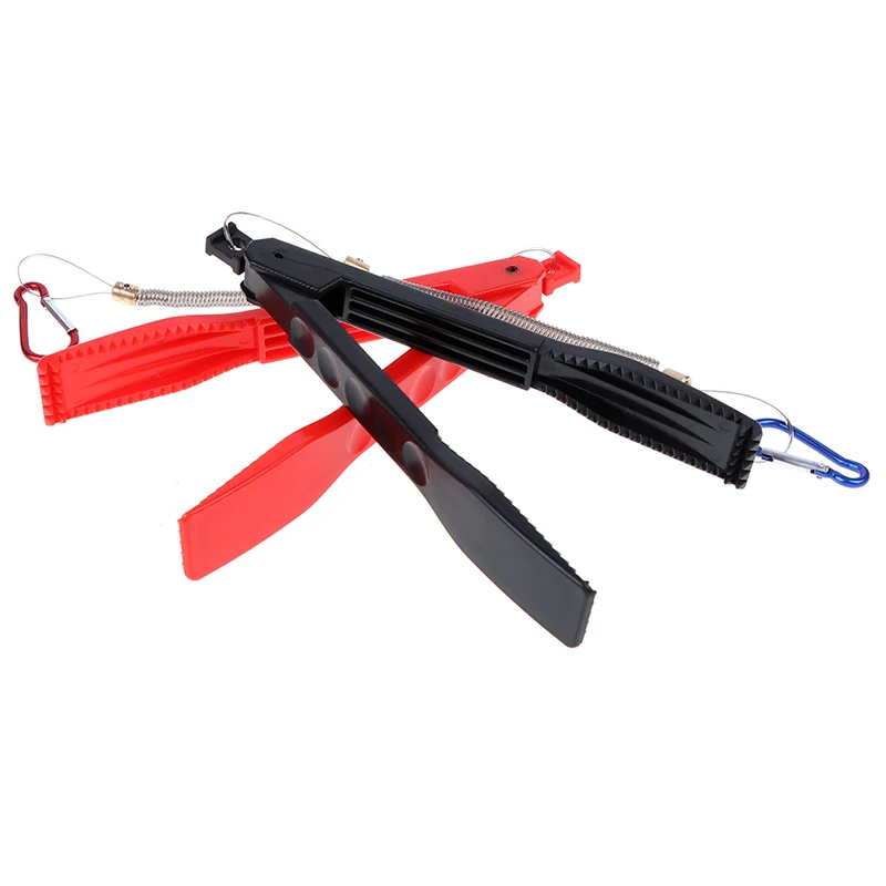 2 Colors Fishing Pliers Gripper Fish Clamp with Lock Switch Tightening Body Spring Lanyard Holder Controller Tools | Спорт и
