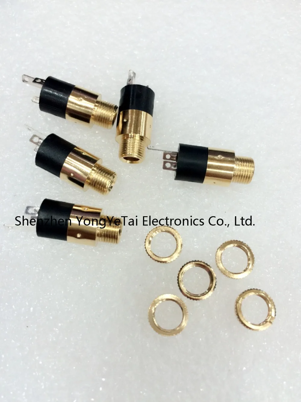 

3.5MM headphone jack PJ-392 audio and video outlets 3 foot vertical double channel band of gold nut DIP free shipping