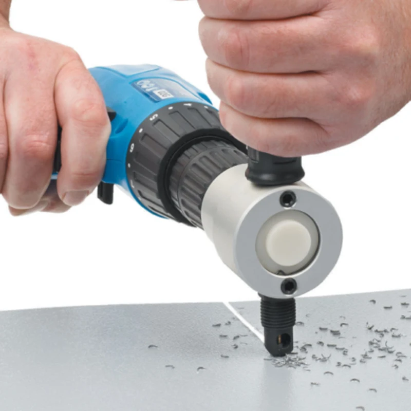 Nibble Metal Cutting 01