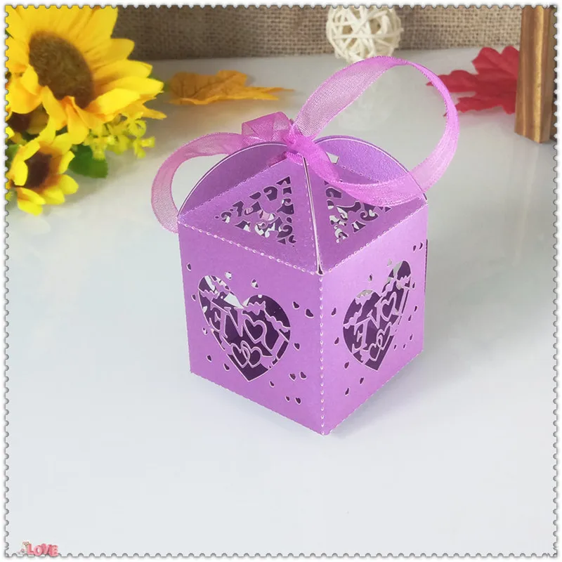 

50pcs heart-shaped design wedding party candy gift box Christmas candy gift box romantic wedding decor holiday supplies 5ZT25