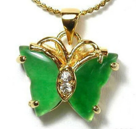 

********Green Jade 18KGP Crystal Butterfly Pendant & Necklace