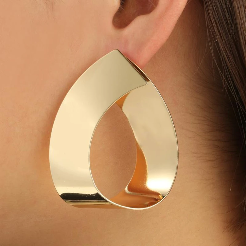 Панк-рокер с подчеркнутой индивидуальностью Геометрия серьги треугольные для женщин тренд серьги металлического сплава уха Модные украшения Женский подарок