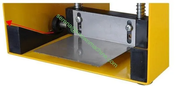 cup sealing machine5